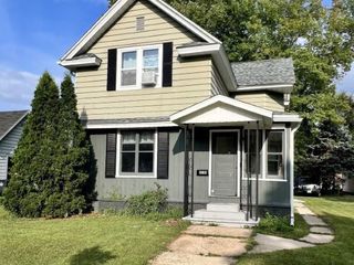 Foreclosed Home - 618 S LAFAYETTE ST, 54166