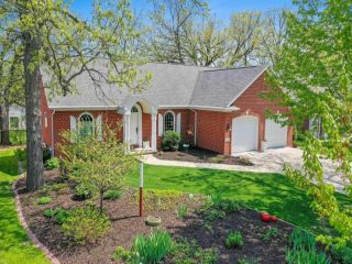 Foreclosed Home - 1605 RUSTIC OAKS CT, 54301