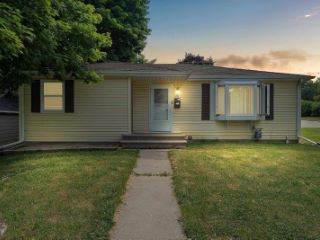 Foreclosed Home - 409 BADER ST, 54302