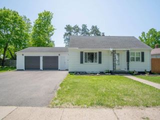 Foreclosed Home - 737 EAU CLAIRE BLVD, 54403