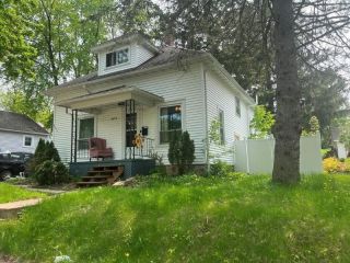 Foreclosed Home - 909 PARK AVE, 54403