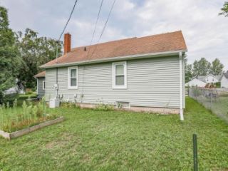 Foreclosed Home - 1909 BROADWAY LN, 54403