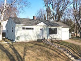 Foreclosed Home - 2415 N 8TH ST, 54403