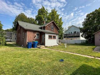 Foreclosed Home - 523 CHICAGO AVE, 54403