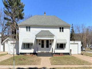Foreclosed Home - 532 GILBERT AVE, 54701