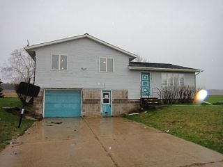 Foreclosed Home - N38686 STATE ROAD 93 121, 54747