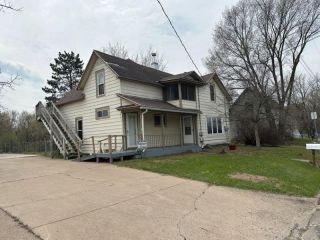 Foreclosed Home - 306 18TH AVE E, 54751