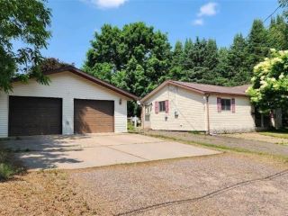 Foreclosed Home - 405 PHILLIPS AVE E, 54848
