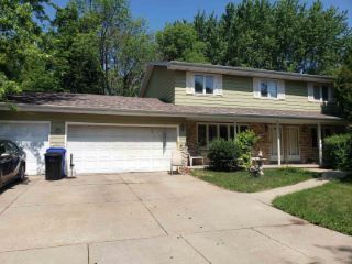 Foreclosed Home - 1032 E NORTHWOOD DR, 54911