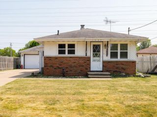 Foreclosed Home - 1537 E ROELAND AVE, 54915