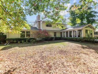 Foreclosed Home - 1215 N BRIARCLIFF DR, 54915