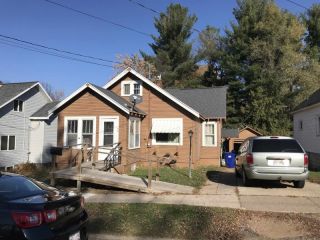Foreclosed Home - 98 WAUPACA ST, 54929