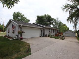 Foreclosed Home - N7693 COUNTY ROAD C, 54932