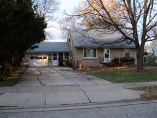 Foreclosed Home - 451 E 9TH ST, 54935