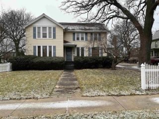 Foreclosed Home - 209 E DIVISION ST, 54935