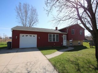 Foreclosed Home - 308 INDIANA AVE, 54937