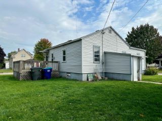 Foreclosed Home - 1401 MINNESOTA AVE, 54937