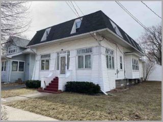 Foreclosed Home - 415 E FOREST AVE, 54956