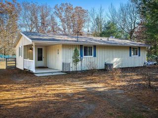 Foreclosed Home - N1028 CHALET DR, 54981