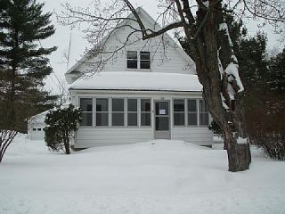 Foreclosed Home - 518 S WAUPACA ST, 54982