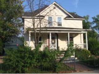 Foreclosed Home - 211 S WAUPACA ST, 54982