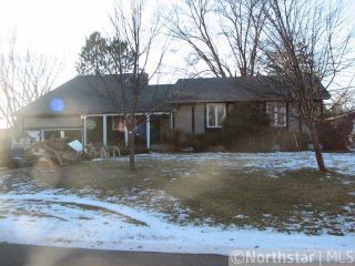 Foreclosed Home - 425 BIRCH ST N, 55008