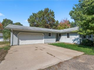 Foreclosed Home - 33846 HELIUM ST NW, 55008