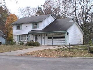 Foreclosed Home - 8010 HOMESTEAD AVE S, 55016