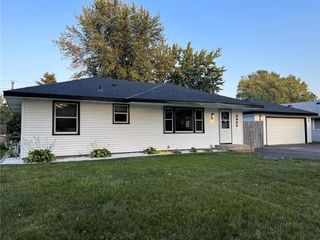 Foreclosed Home - 8643 GREENE AVE S, 55016