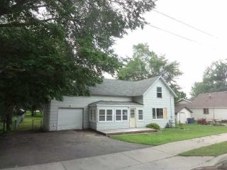 Foreclosed Home - 413 2ND ST N, 55019
