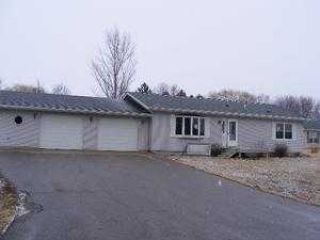 Foreclosed Home - 4470 ROBERDS LAKE TRL, 55021