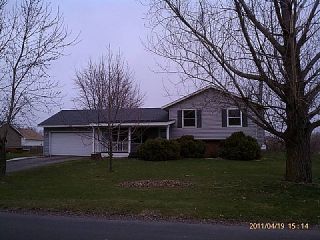 Foreclosed Home - 20170 CHESTERFIELD WAY, 55024