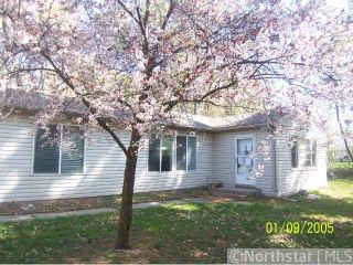 Foreclosed Home - 731 2ND ST SE, 55025