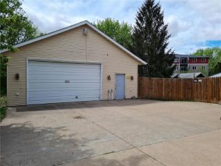 Foreclosed Home - 244 4TH AVE SW, 55025