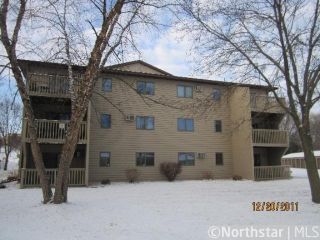 Foreclosed Home - 925 BAHLS DR APT 304, 55033