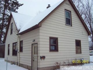 Foreclosed Home - 11 WOOD ST N, 55051