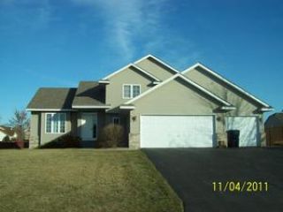 Foreclosed Home - 1404 OVERLOOK CT, 55054