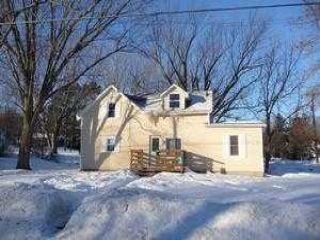 Foreclosed Home - 325 LINDEN ST N, 55057