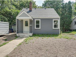 Foreclosed Home - 805 SPRING ST S, 55057