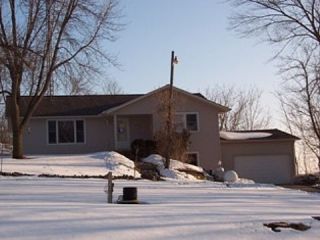 Foreclosed Home - 623 NE 36TH ST, 55060