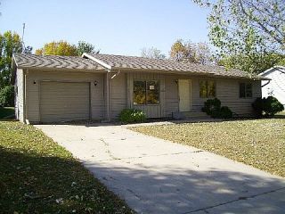 Foreclosed Home - 526 CINDY LN, 55060
