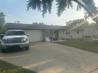 Foreclosed Home - 321 WOODLAND DR, 55060