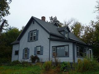 Foreclosed Home - 28500 SAINT CROIX TRL, 55074