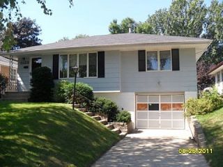 Foreclosed Home - 1132 8TH AVE S, 55075
