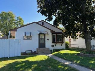 Foreclosed Home - 1407 6TH AVE S, 55075