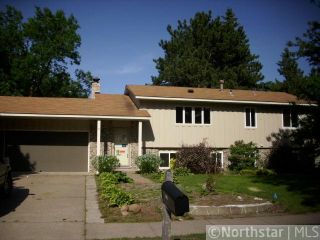 Foreclosed Home - 813 NORTHLAND AVE, 55082