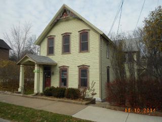 Foreclosed Home - 310 Wilkins St W, 55082