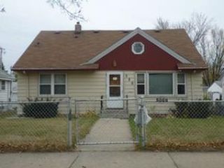 Foreclosed Home - 986 BLAIR AVE, 55104