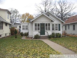 Foreclosed Home - 1716 SAINT CLAIR AVE, 55105
