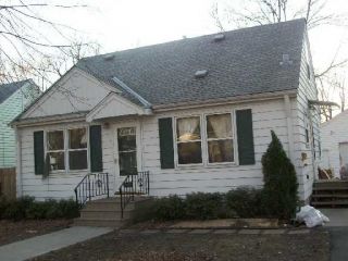 Foreclosed Home - 1157 BREEN ST, 55106